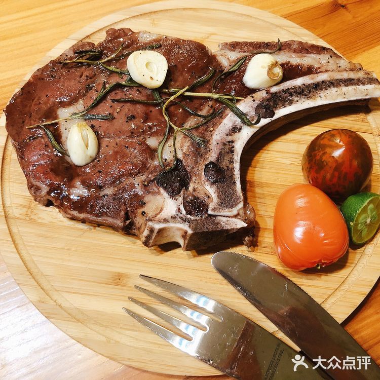 烤箱版的战斧牛排 盒马买的牛排