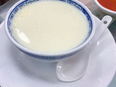 -俊丽双皮奶甜品店