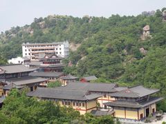 -龙泉岩寺庙群