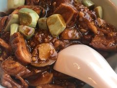 腊八蒜烧肥肠-那家小馆•北京菜•烤鸭(香山店)