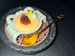 -蟹犇前•帝王蟹雪蟹(陆家嘴店)