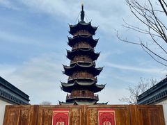 -龙华寺