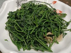 -琼菜王美食村