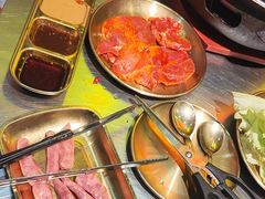 -胡悦里韩式烤肉(芝罘万达广场店)