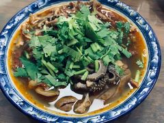 -白老大羊杂碎稍麦