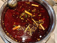 酸萝卜-肖肖酸萝卜鱼火锅(总店)