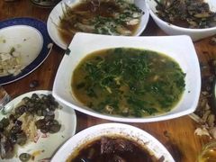 -云河农家乐饭店(福禄缘树山店)