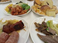 -碧中海汤泉汗蒸酒店