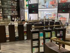 -钟书阁(群光广场店)