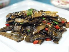 -乡村馕坑肉·烧烤·新疆菜·本地人更爱吃(阿勒泰首店)