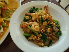 -Dang restaurant (patong phuket)