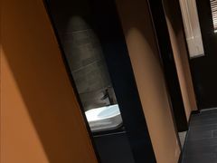 -泰·菩提树下[泰式按摩x精油SPAx肩颈头疗](新景店)