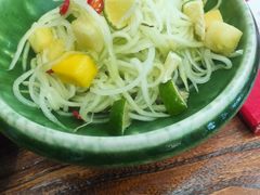 傣味青木瓜丝-中8楼风尚云南菜(颐堤港店)