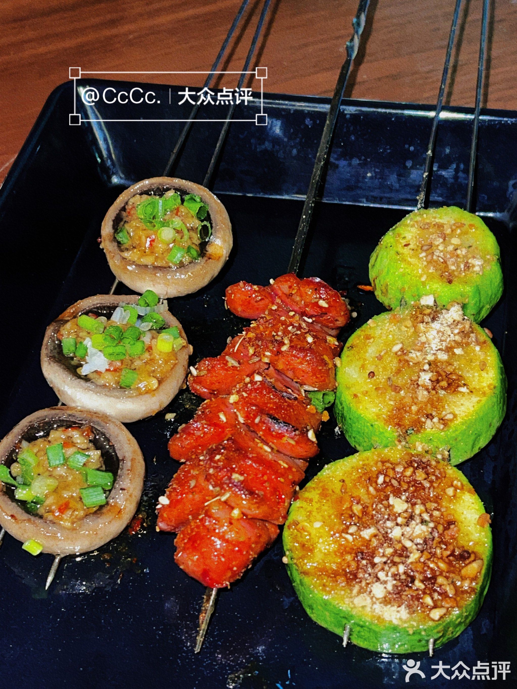 闹海东北烧烤(江滨茗苑店)