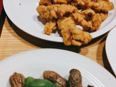 -三个大叔烤羊肉串·歌手驻唱·碳烤鲜肉(西三旗店)