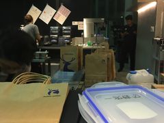 -瑞幸咖啡(尚都国际店)