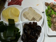 -焯牛潮汕牛肉火锅(云峰街创始店)