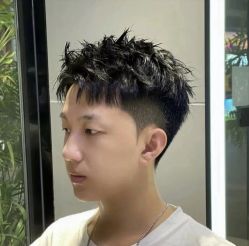 点击看大图 -辛格·潮沙龙
