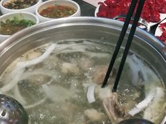 -名门潮牛·鲜牛肉海鲜火锅.烧烤自助餐厅(诚丰广场店)