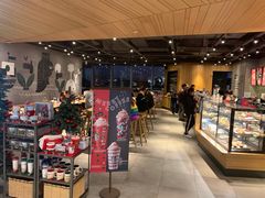 面包甜点陈列柜-星巴克(杭州嘉里中心4F店)