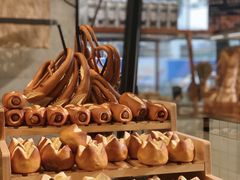 -Dough&Joe团憩(瑞虹天地月亮湾店)