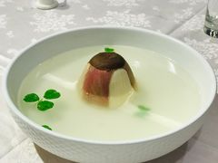 -品悦酒店(三林古镇店)
