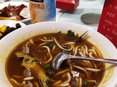 -泓历皇朝酒店(东亭店)