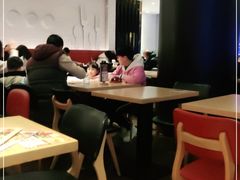 大堂-必胜客(华南摩尔店)