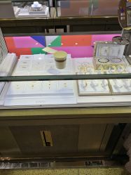 -潮宏基(大商新玛特店)