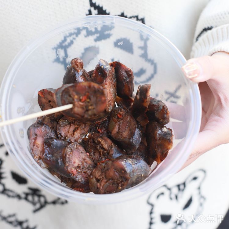 济南探店｜不可思议！众多美女竟然都爱大肠头