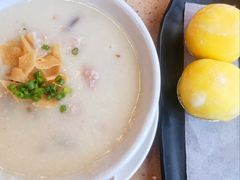 荔湾艇仔粥-点都德(千灯湖环宇城店)