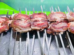 -烤肉小伙烤肉店