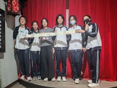 -BlueGame深蓝密室逃脱真人NPC(京投港·长阳店)