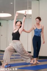 -无界瑜伽普拉提