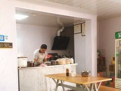 -荣巷小馄饨(荣巷店)