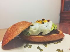 无糖全麦-仙峰天然面包(迎宾路店)