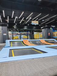 -反弹蹦床公园·亲子乐园·团建·派对(巴南万达店)
