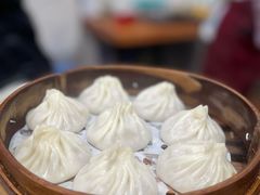 -莱莱小笼·乔艾