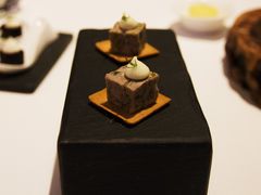 -AZUR聚(香格里拉饭店)