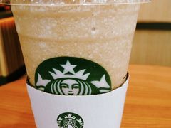 -星巴克臻选(广州高德置地秋广场店)