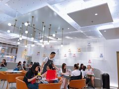 大堂-奈雪的茶(市百一店)