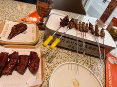 -小董哥烤串·爆汁大油边(故宫店)