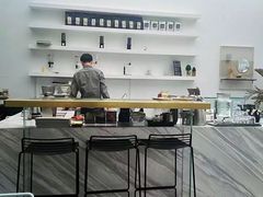 -UNI UNI(环亚凯瑟琳店)