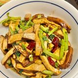 来看看吉庆街的大排档