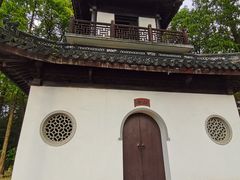 -汇龙潭