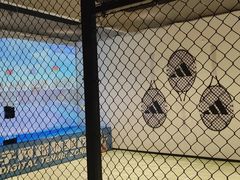 -涨巢·潮玩水疗局