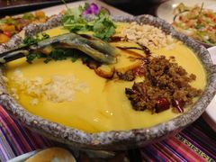 -香巴拉云南餐厅(华莱坞店)