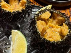 黄金海胆-蚝堡海鲜·威海菜·海肠捞饭·烧烤·亚洲吃蚝公司(幸福门店)