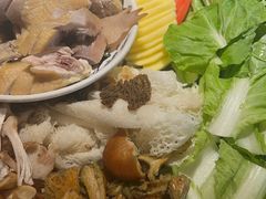 -滇铺子·云南特色菜·鲜花野菜季(曲靖万达店)