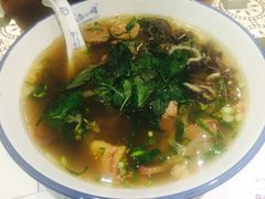 -美奈小馆·越南料理(中航城君尚购物中心店)